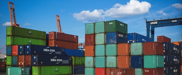 Importer